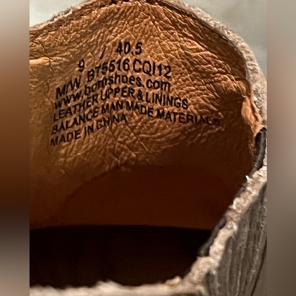 Born Womens Size 9 Tan and Brown Ankle Boots with Western Charm - Picture 9 of 9